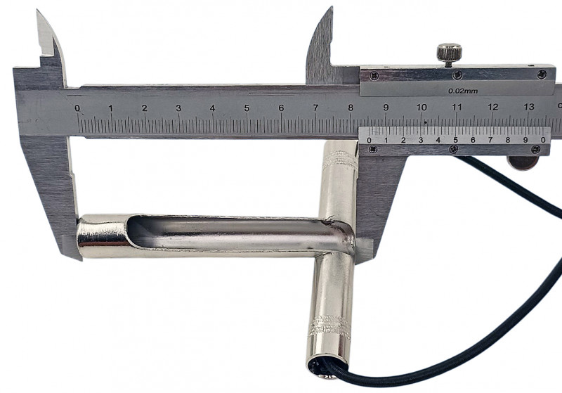 Длина заряжалки - 8.5см.
