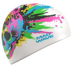 Белая силиконовая шапочка с ярким рисунком черепа, явно довольного тренировкой.