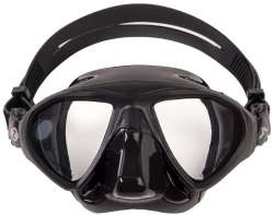 Маска СКОРПЕНА Z - идеальный вариант для фридайвинга и глубоководной подводной охоты за счет маленького подмасочного пространства.