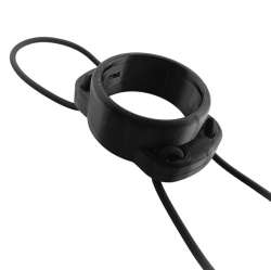 Профессиональный качественный держатель подводного компьютера SCUBAPRO DIGITAL 330M на руке аквалангиста с резинками.