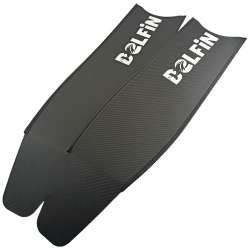 Ультра профессиональная линейка карбоновых лопастей от популярного российского бренда DELFiN. Обязательно найдут своих клиентов в спортивном и любительском фридайвинге, подводной охоте.