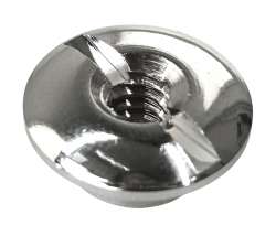 Типовая гайка, позволяющая закрепить ручку (маховик) вентиля на штоке. Мелочь, без которой порой просто не обойтись.