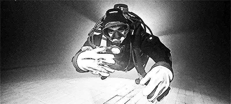 Курс DRY SUIT DIVER